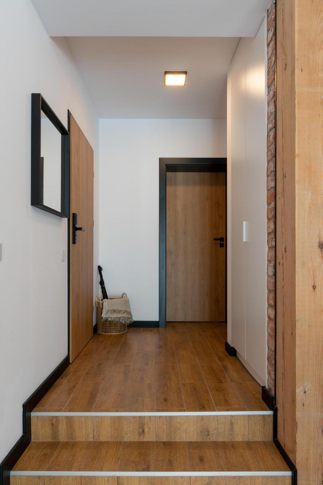 Ferdinand - Iarina Apartament *